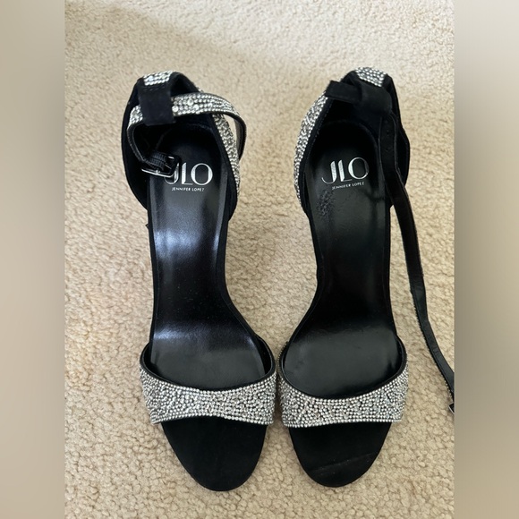 JLO heels - Picture 1 of 4
